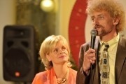 100 миллионов евро / Les Tuche (2011)