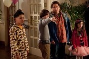 Нянь / The Sitter (2011)