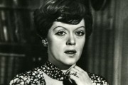 Служебный роман (1977)