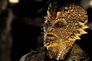 Люди в черном 2 / Men in Black II (2002)