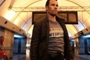 Напролом / Lockout (2012)