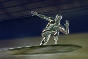 Фантастическая четверка: Вторжение Серебряного серфера / 4: Rise of the Silver Surfer (2007)