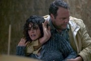 На цепи / Chained (2011)