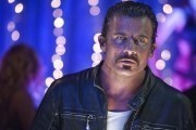 Офицер ранен / Officer Down (2013)