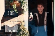Астрал на улице Арлетт / 388 Arletta Avenue (2011)