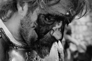 Трудно быть Богом (2013)