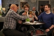 Управление гневом - сериал / Anger Management (2012-...)