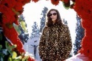 Живая плоть / Carne tr&#233;mula (1997)