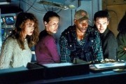 Вирус / Virus (1999)