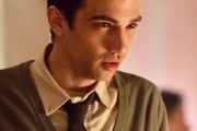Мужчина ищет женщину - сериал / Man Seeking Woman (2015-...)