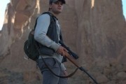 Игра на выживание / Beyond the Reach (2014)