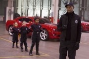 Особо опасна / Barely Lethal (2015)
