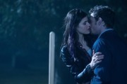 Моя девушка – зомби / Burying the Ex (2014)
