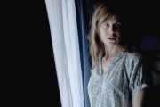 Чужая страна / Strangerland (2015)