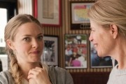 Любите Куперов / Love the Coopers (2015)