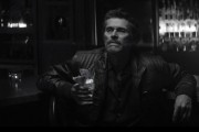 Человек человеку волк / Dog Eat Dog (2016)