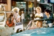 Земные девушки легко доступны / Earth Girls Are Easy (1988)